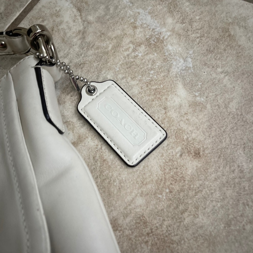 Coach kristin Leather Shoulder Bag Silver Turnlock Hobo Handbag 22308 white - Picture 7 of 14